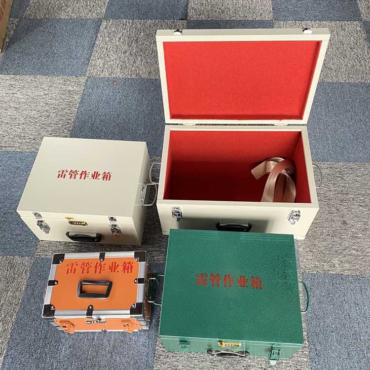 北流爆破工程作业箱如何选择？玻璃钢与传统材质的全面对比